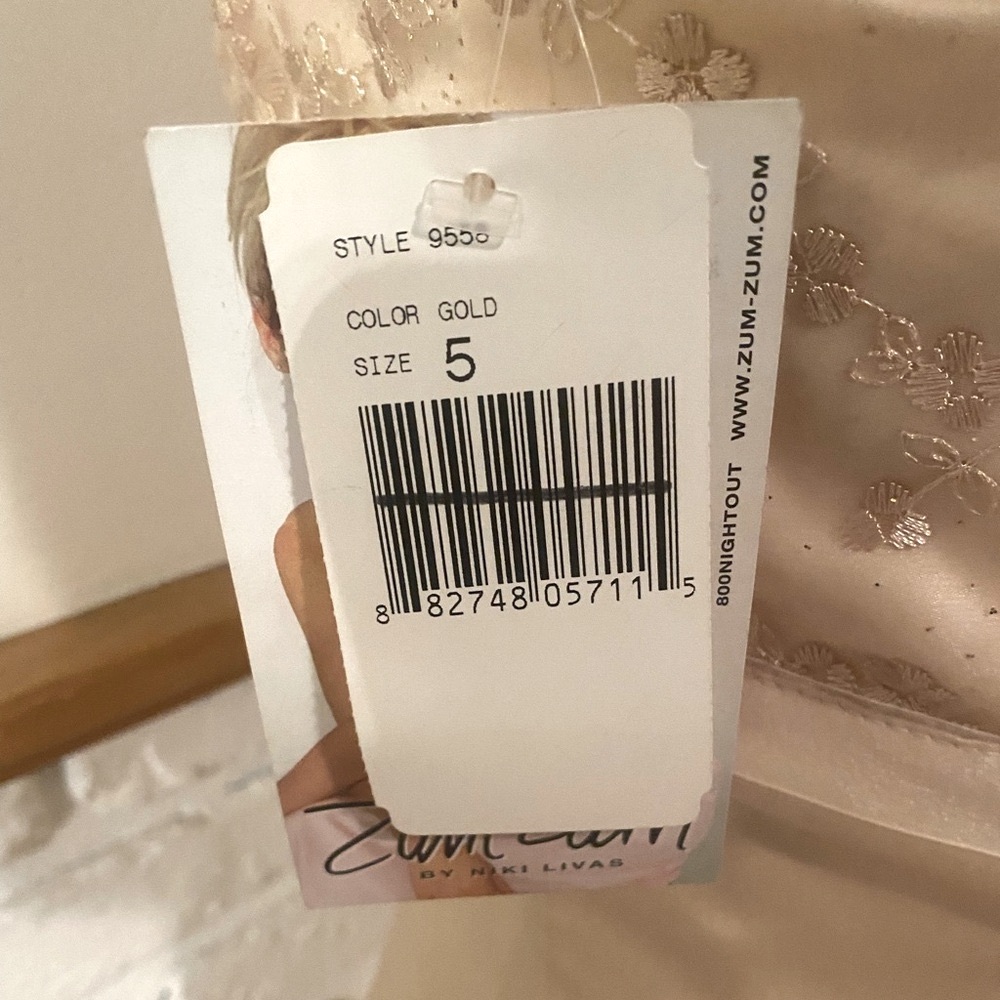 Women’s Zum Zum by Niki Livas Dress - Picture 5 of 6